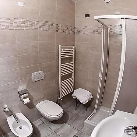 Monte Nebin Hotel